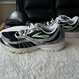 Brooks Men's Launch Running Shoes